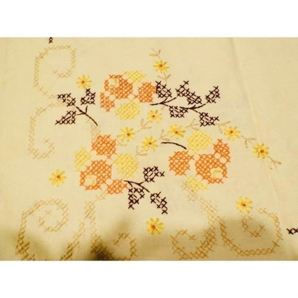 Vtg Hand Embroidered Floral Ecru Tablecloth Cross-Stitched Orange Yellow Brown‎